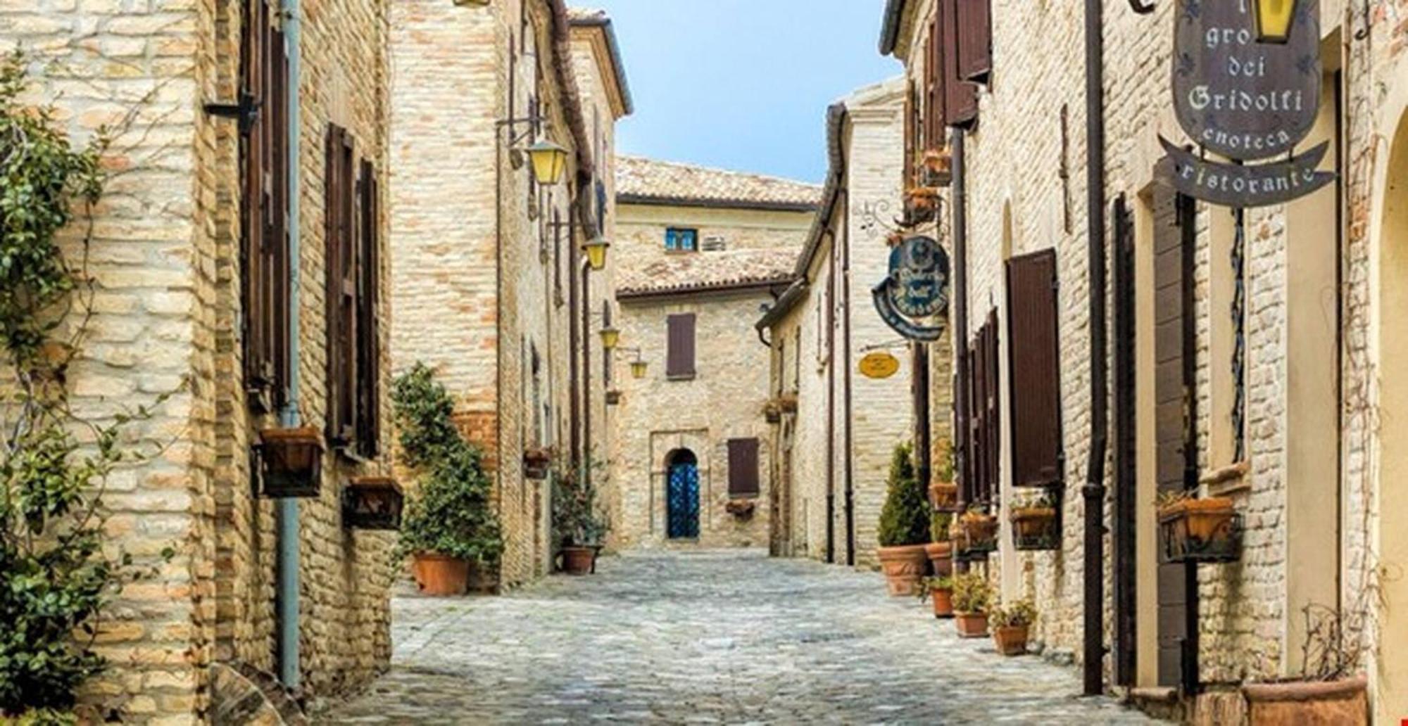 Cerreto Castello Borgo Calbianco - Private House With Pool & Aircoヴィラ エクステリア 写真
