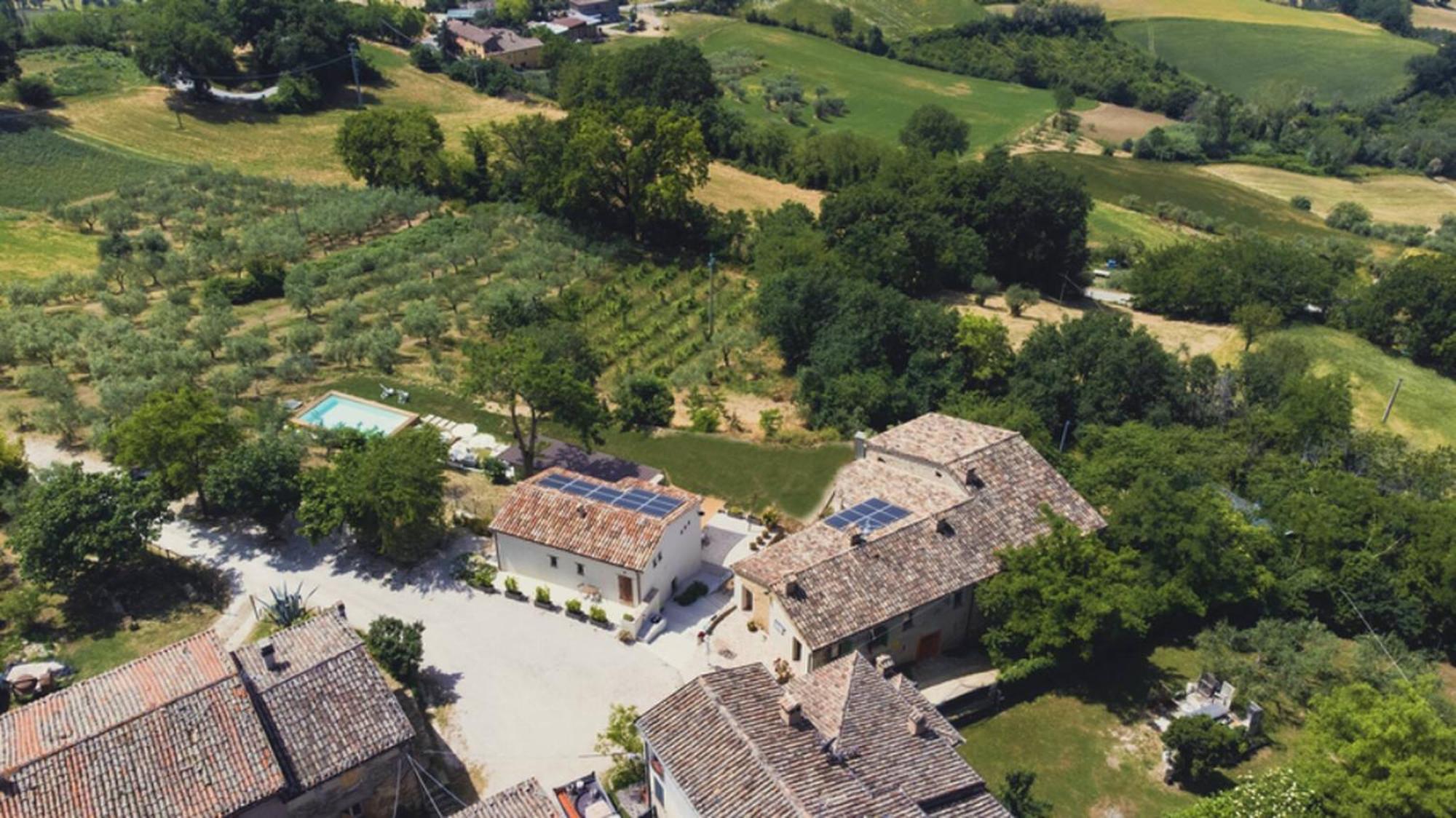 Cerreto Castello Borgo Calbianco - Private House With Pool & Aircoヴィラ エクステリア 写真