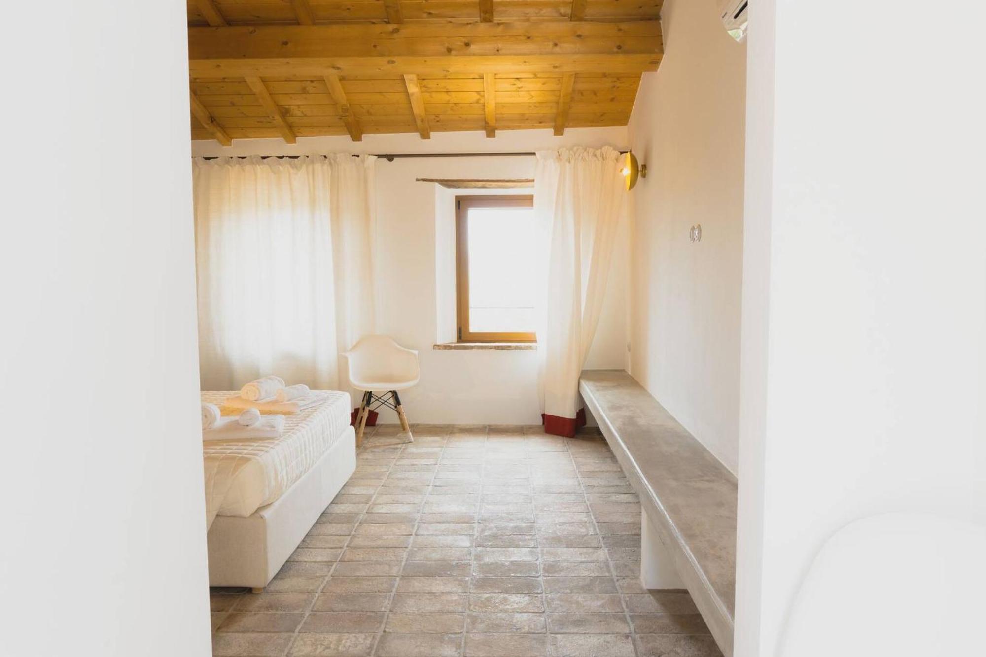 Cerreto Castello Borgo Calbianco - Private House With Pool & Aircoヴィラ エクステリア 写真
