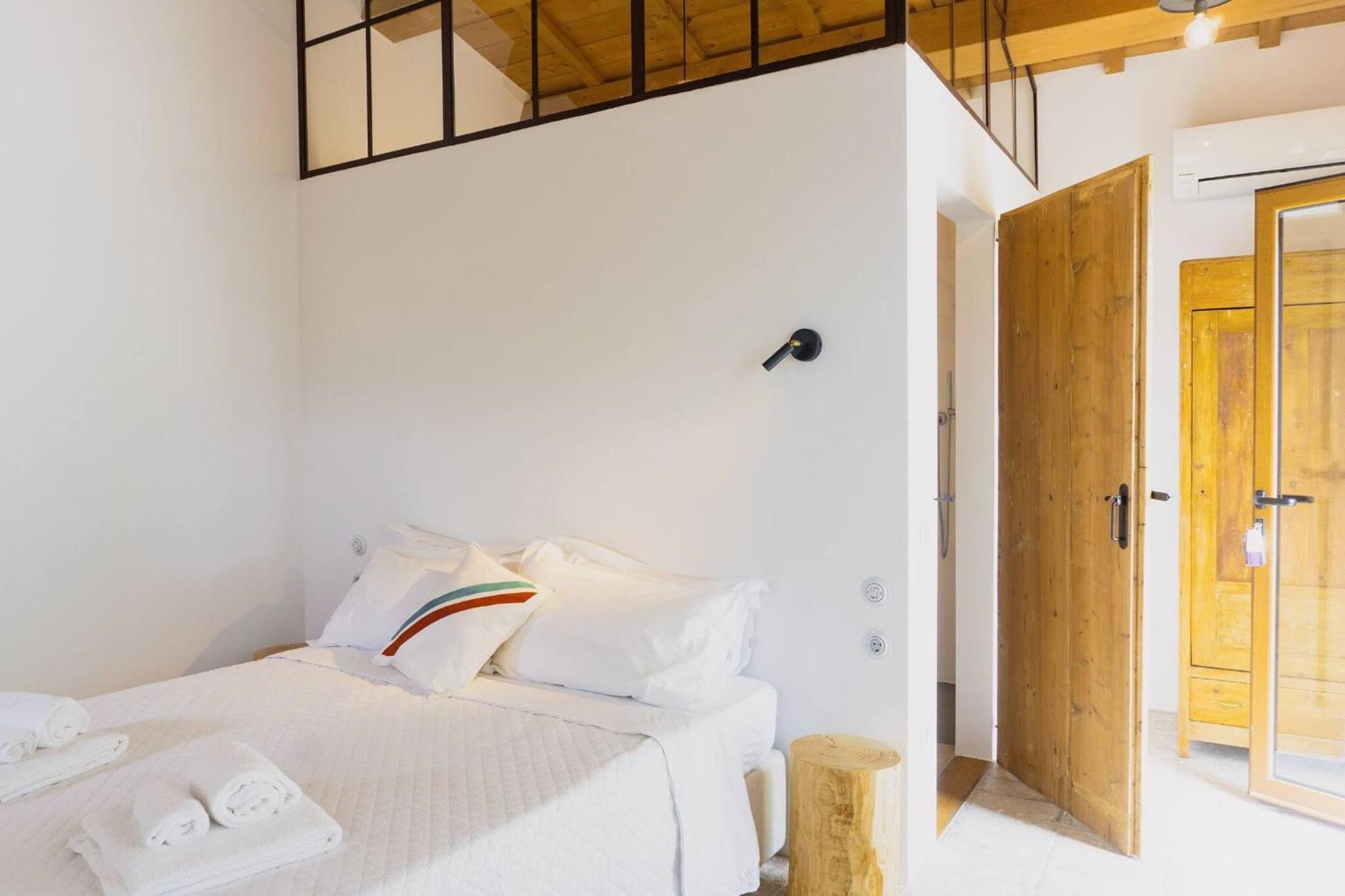 Cerreto Castello Borgo Calbianco - Private House With Pool & Aircoヴィラ エクステリア 写真