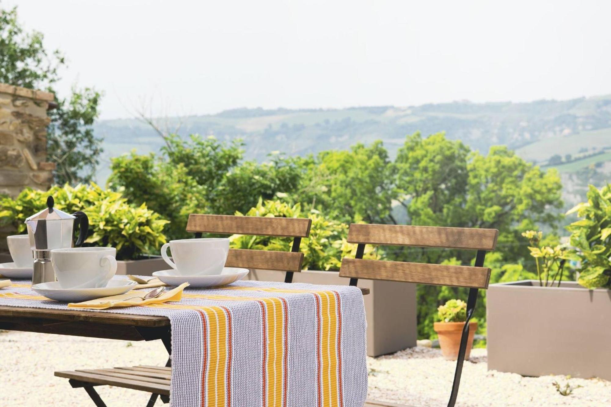 Cerreto Castello Borgo Calbianco - Private House With Pool & Aircoヴィラ エクステリア 写真