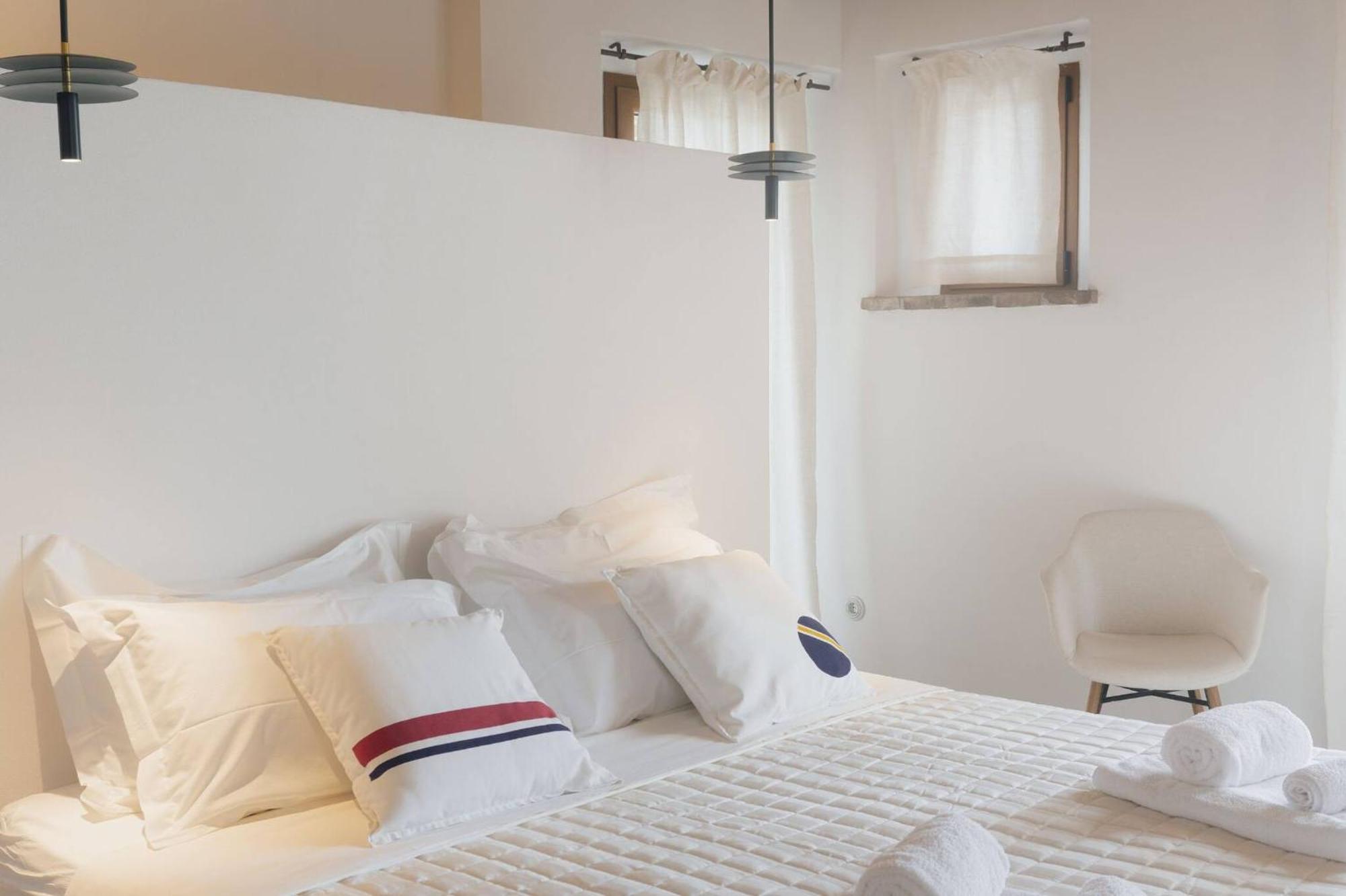 Cerreto Castello Borgo Calbianco - Private House With Pool & Aircoヴィラ エクステリア 写真