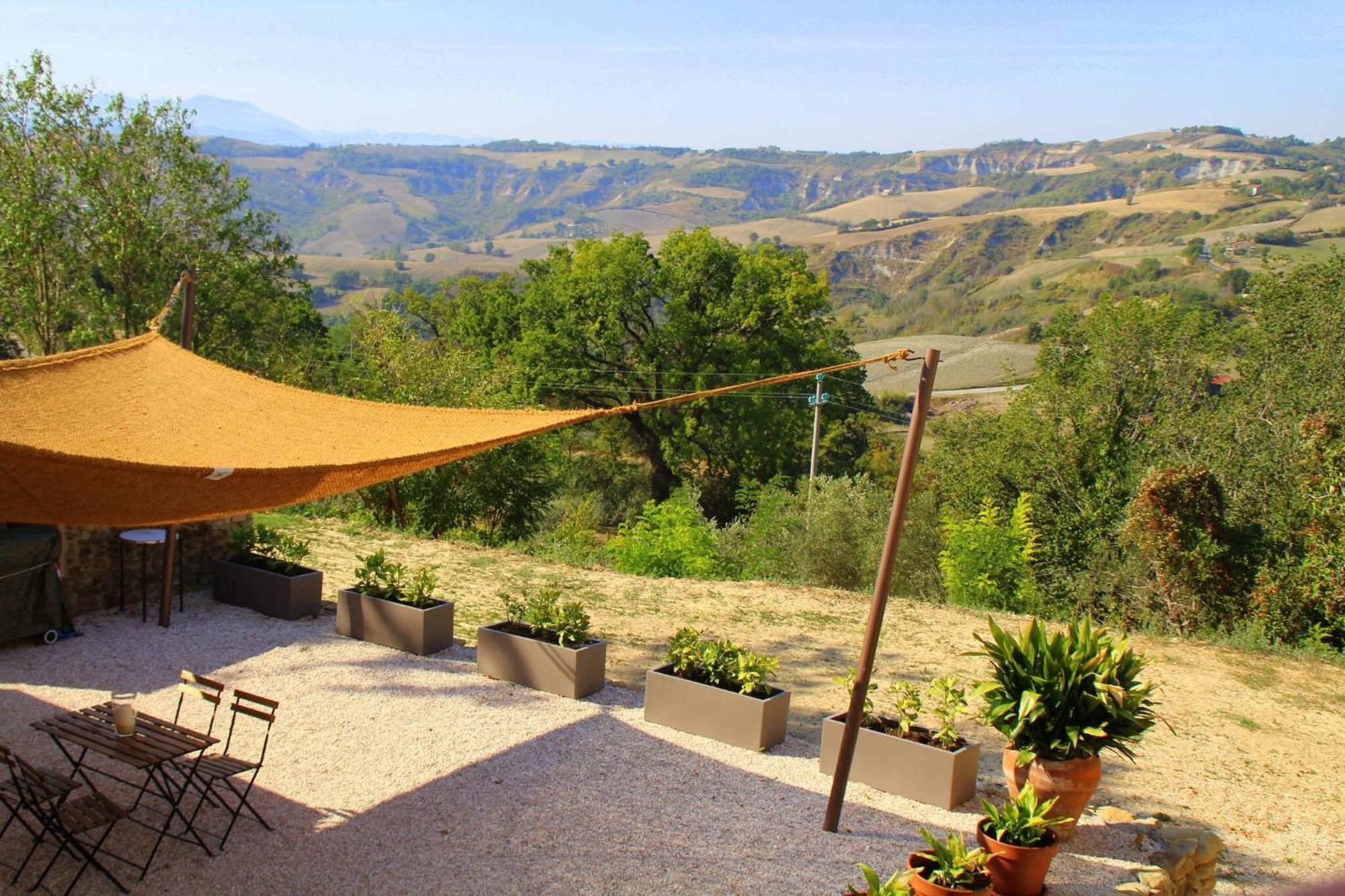 Cerreto Castello Borgo Calbianco - Private House With Pool & Aircoヴィラ エクステリア 写真
